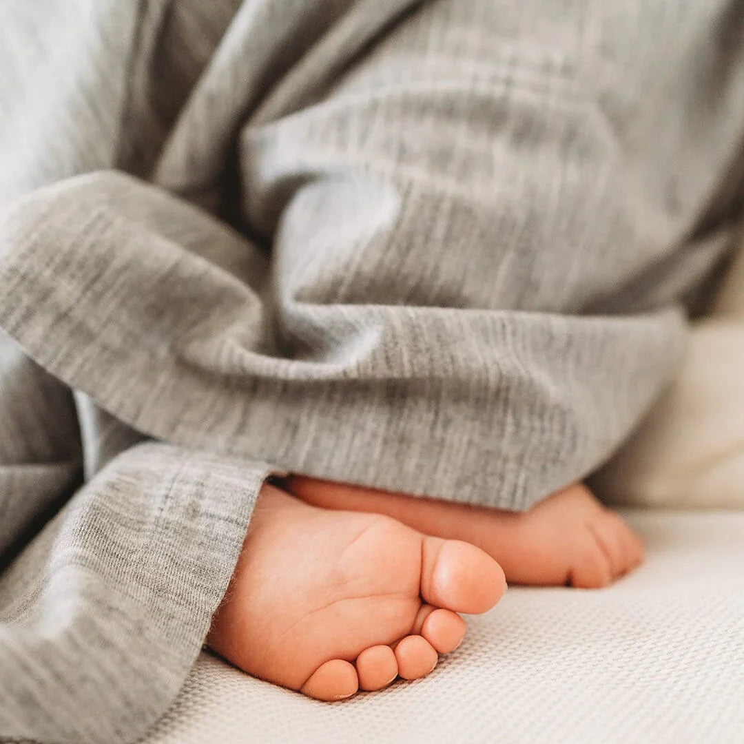 Sleep Bags Versus Blankets for Baby Sleep