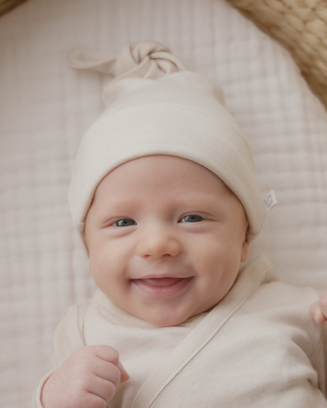 Merino Kids Merino Long Sleeve Envelope Bodysuit - Natural